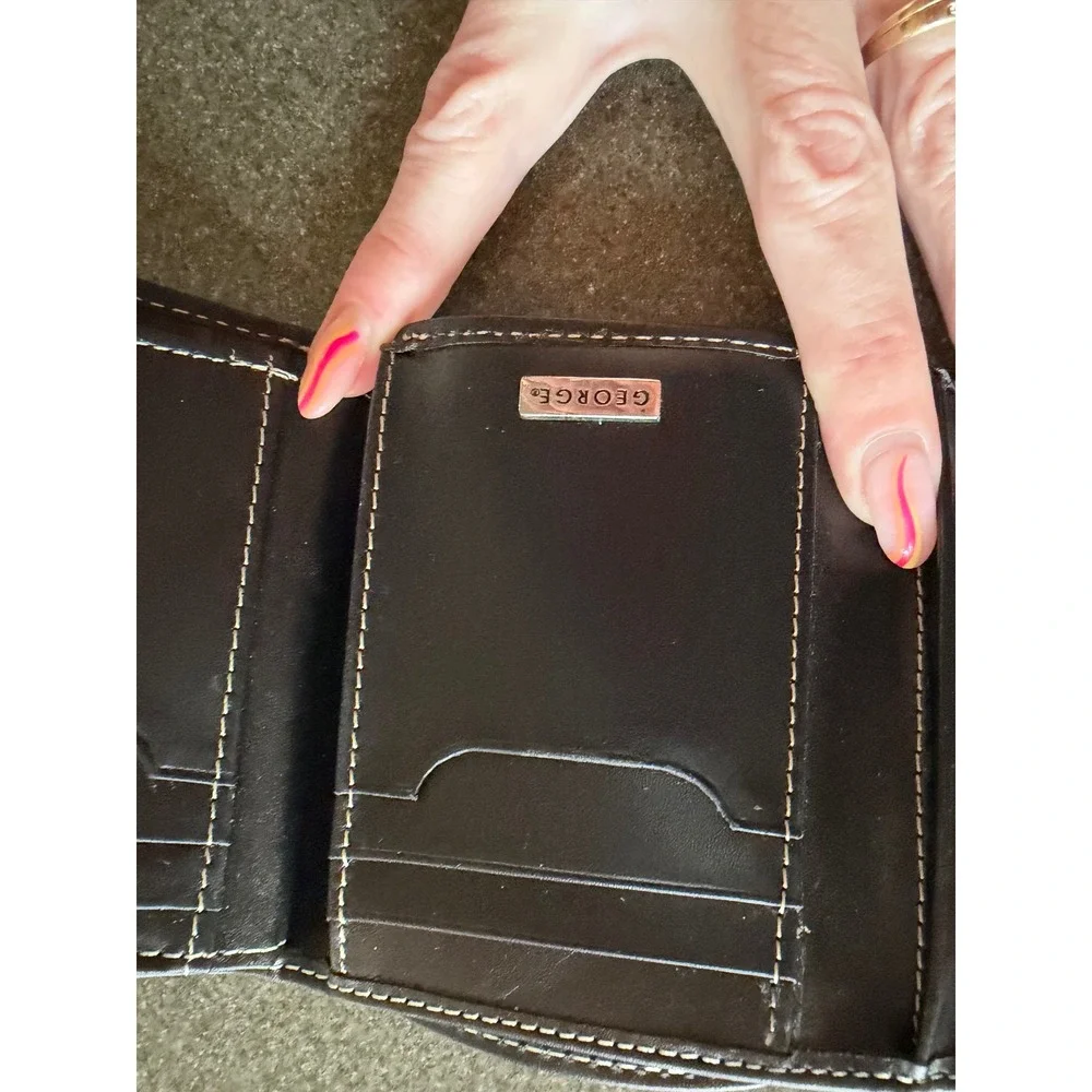 George Mens Black Leather Trifold Wallet Contrast Stitching Dual ID Window